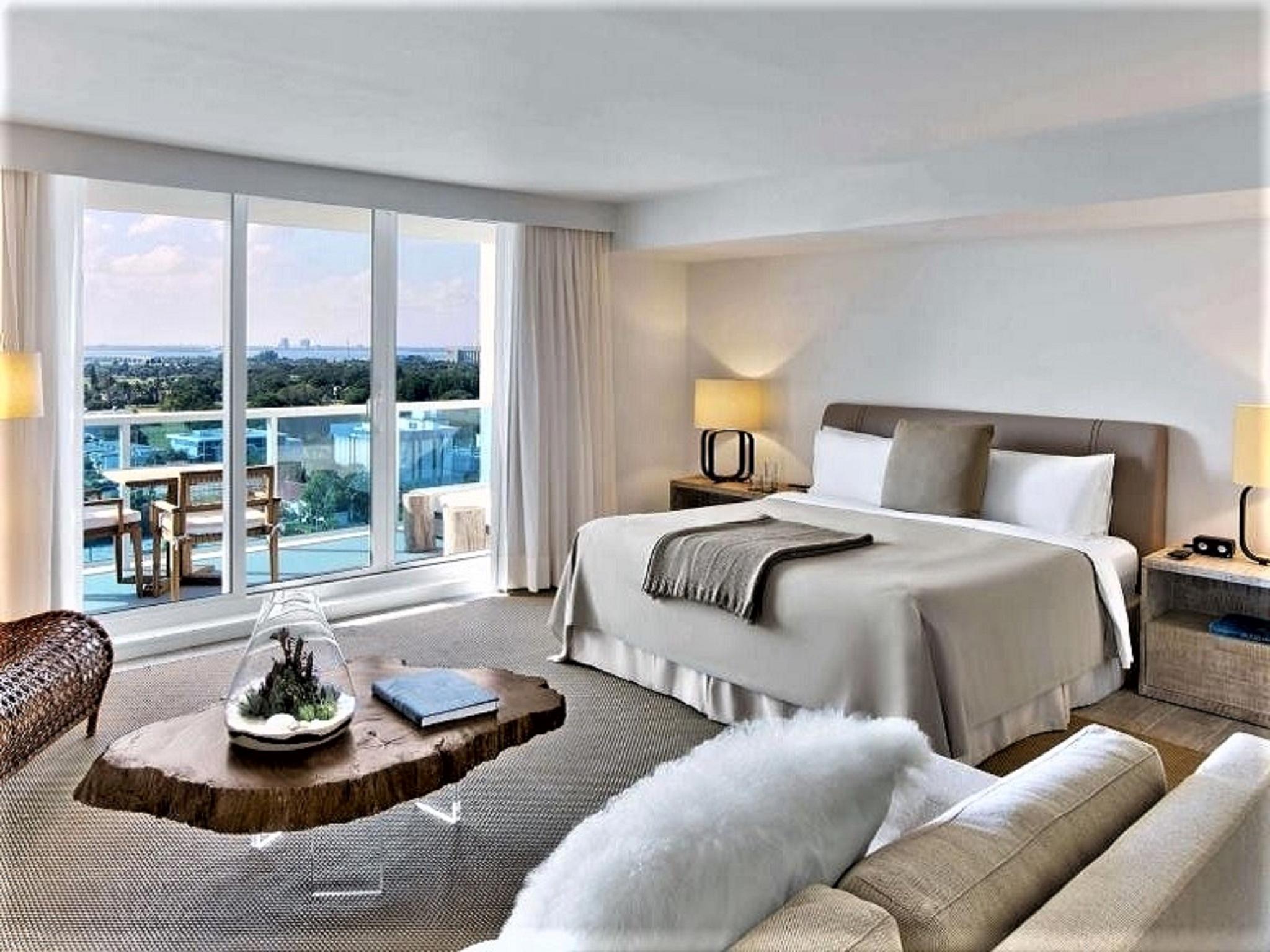 1 Hotel South Beach Miami Beach Esterno foto A bedroom at the JW Marriott Miami Beach