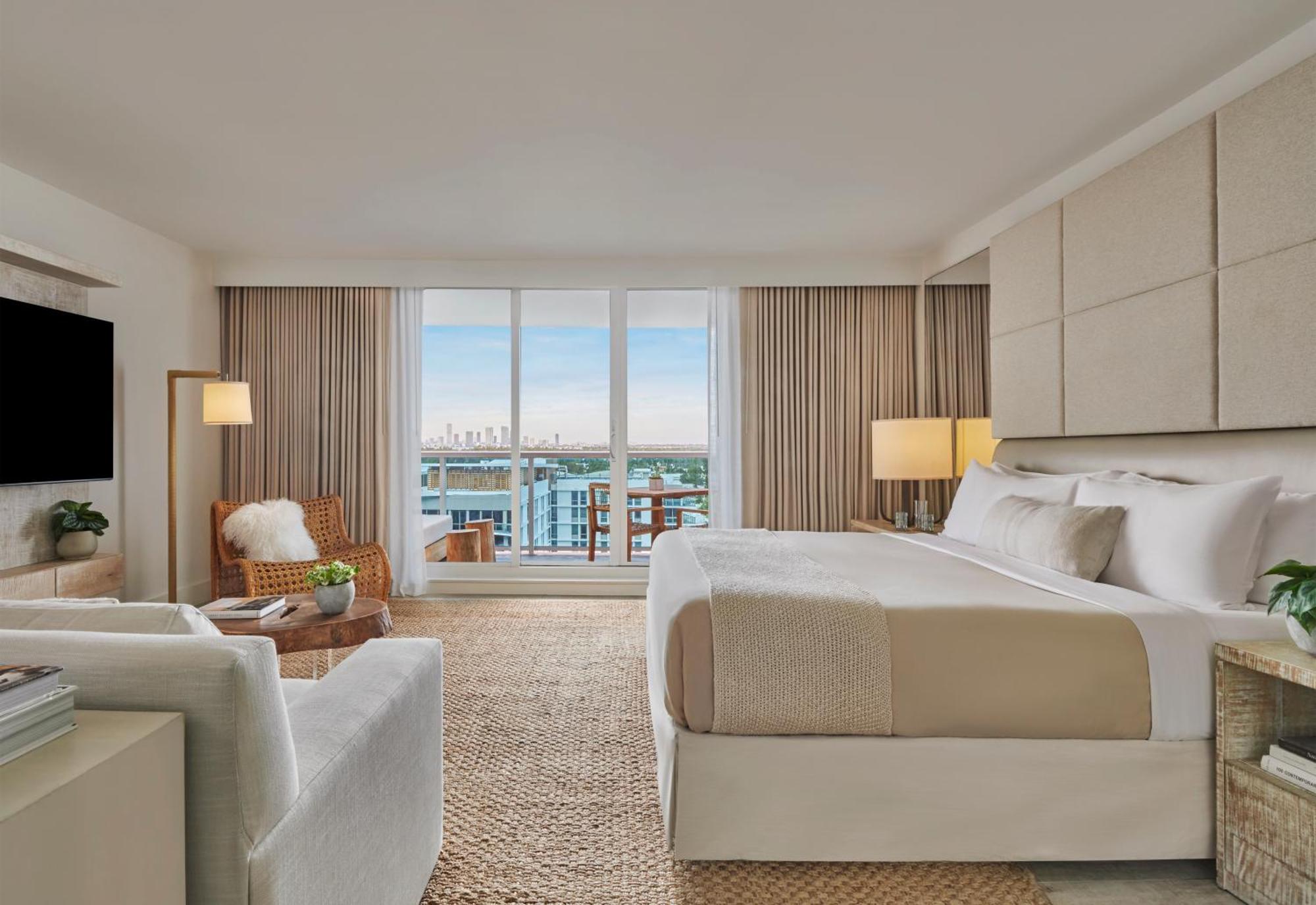 1 Hotel South Beach Miami Beach Esterno foto A guest room at The Westin Fort Lauderdale
