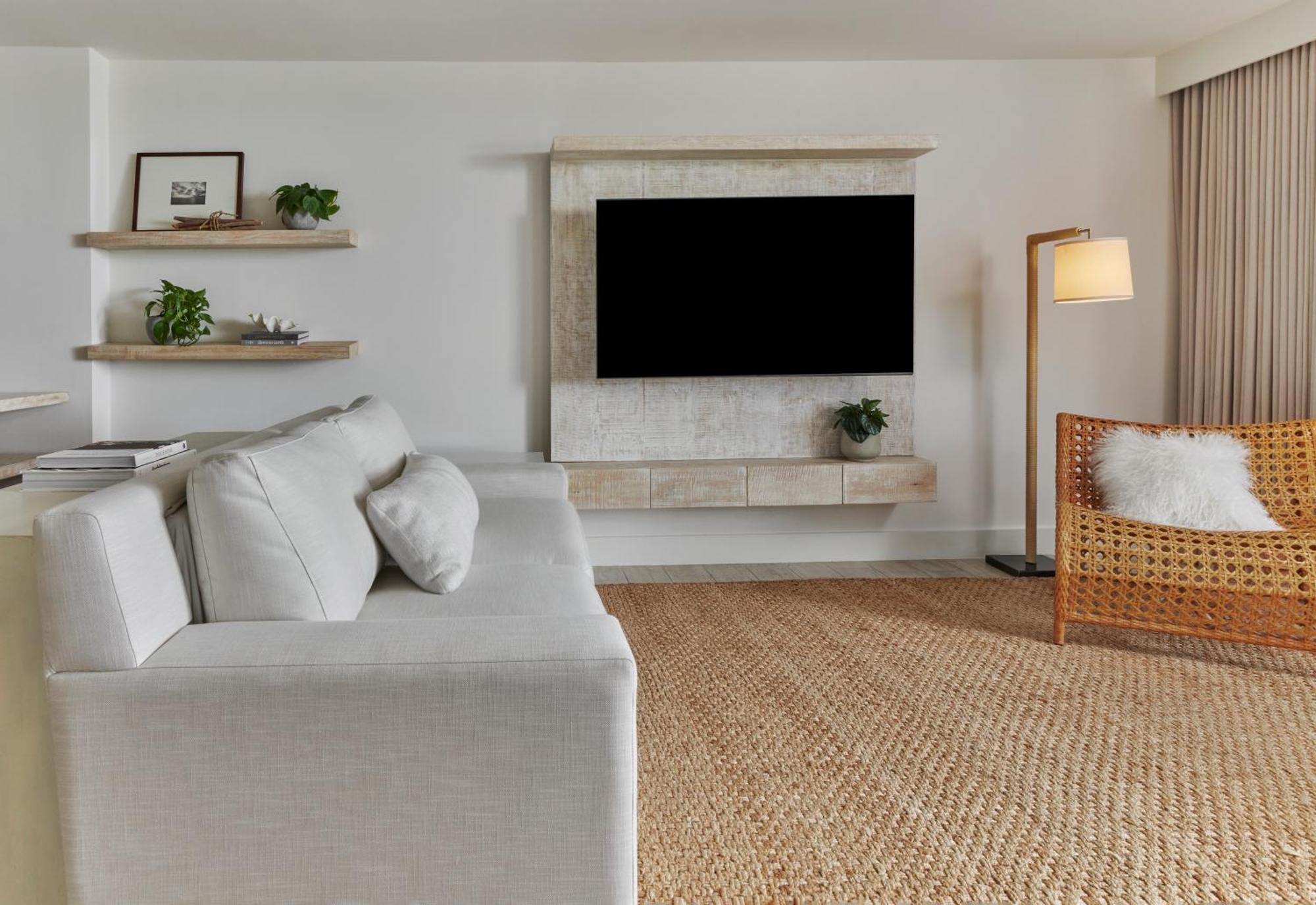 1 Hotel South Beach Miami Beach Esterno foto A living room with a flat screen television